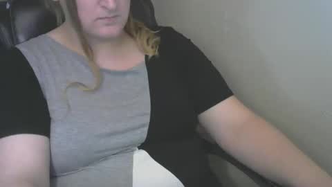 Calie online show from April 1, 12:56 am