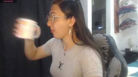 camila online show from February 13, 11:45 pm