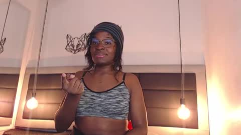 Snapshot of candy_lovee6 chatting on October 15, 9:26 pm CANDY LOVE DANNA online show from October 15, 9:26 pm
