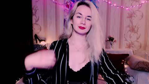 Carin online show from April 21, 6:03 pm