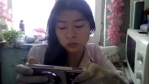 CarlyJoy online show from April 11, 9:46 am