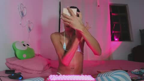 Cassidy Blossom online show from April 5, 2:20 am