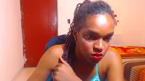 cathi_nahomi online show from January 11, 11:06 am