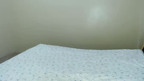 Selena online show from January 17, 2:14 pm