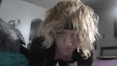 Sarah online show from October 23, 2:48 am