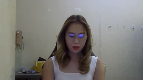 Snapshot of chelly4u69 chatting on October 13, 4:58 am chelly4u69 online show from October 13, 4:58 am