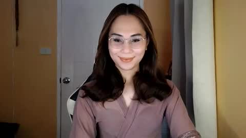 chelly4u69 online show from March 16, 11:03 am