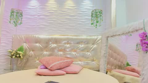 Chloe  online show from March 15, 1:47 pm