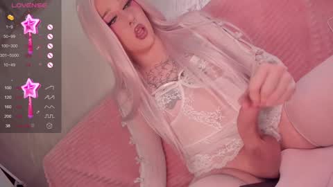 crisss online show from December 18, 10:02 pm