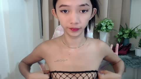 KIM online show from May 29, 11:41 am