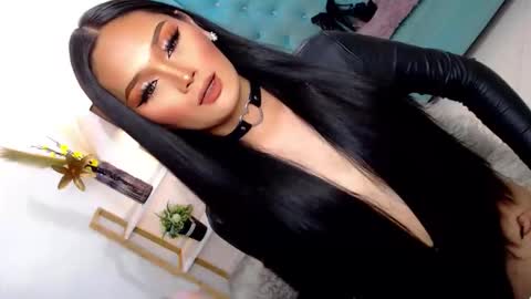 Cleo online show from November 20, 1:28 am