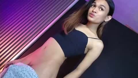 Delilah online show from July 20, 10:39 am