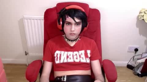 cutest_princess online show from December 2, 11:42 pm