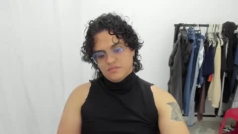 Diane Blosson online show from April 9, 12:23 am