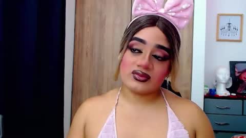 danipein online show from February 1, 3:05 am