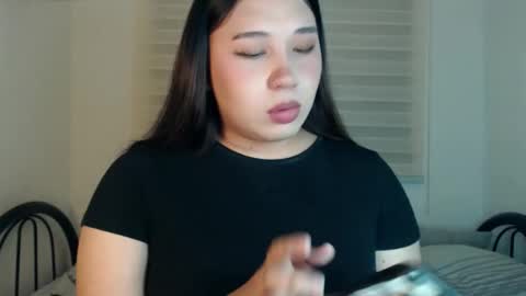 DARCY online show from April 2, 6:39 pm