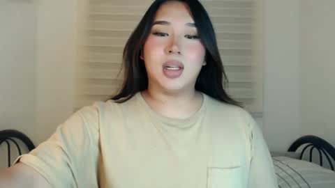 DARCY online show from April 7, 7:26 pm