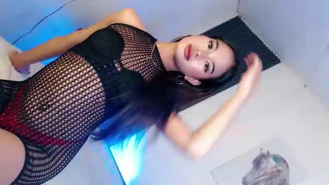 darkxdesire69 online show from January 10, 4:51 am