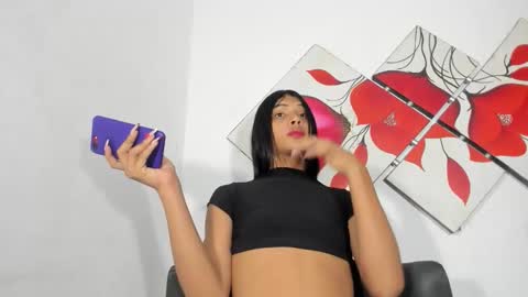 deisyhot23 online show from March 27, 7:33 am