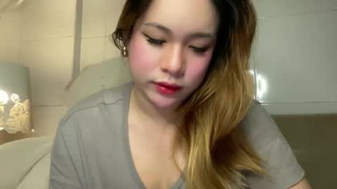 Snapshot of delicious_iya69 chatting on January 13, 9:31 pm iyalicious online show from January 13, 9:31 pm