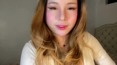 Snapshot of delicious_iya69 chatting on February 3, 7:42 pm iyalicious online show from February 3, 7:42 pm