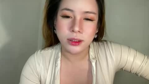 Snapshot of delicious_iya69 chatting on February 6, 7:40 pm iyalicious online show from February 6, 7:40 pm