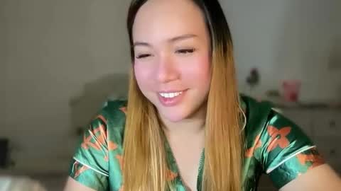 Snapshot of delicious_iya69 chatting on February 27, 12:54 am iyalicious online show from February 27, 12:54 am