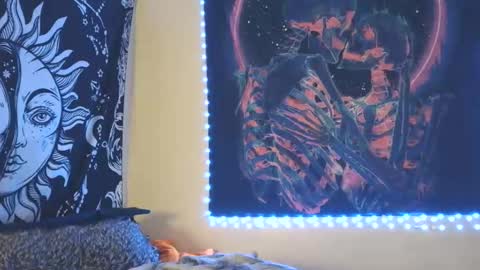 devyn winter online show from October 30, 7:57 pm