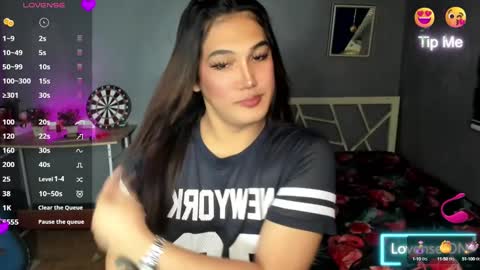 Snapshot of diamond_foxy chatting on December 4, 3:04 pm Wency online show from December 4, 3:04 pm