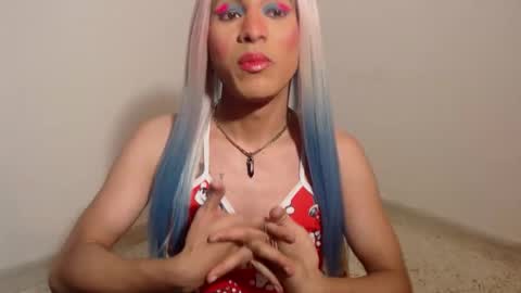 dirtydanezka online show from November 28, 9:10 am