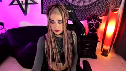 ONIX  online show from November 9, 7:03 pm