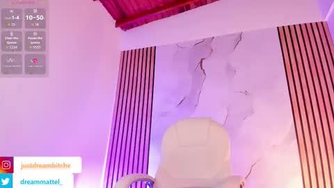 Dream Matell online show from March 5, 3:55 am