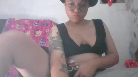 Snapshot of eden_jupiters chatting on January 16, 1:16 am eden_jupiters online show from January 16, 1:16 am