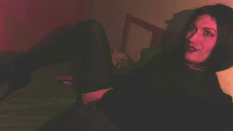 Eliana online show from April 25, 5:21 pm