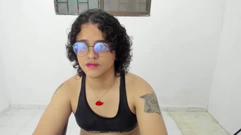 Diana online show from December 2, 6:22 pm