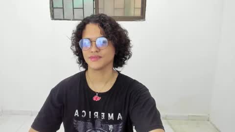 Diana online show from December 5, 7:42 pm