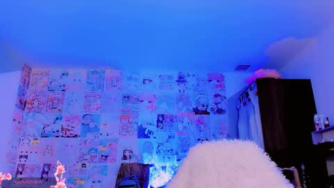 Emely Rous online show from October 23, 12:09 pm