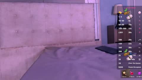 Snapshot of emily_castillo1_ chatting on October 16, 8:03 am emily_castillo1_ online show from October 16, 8:03 am