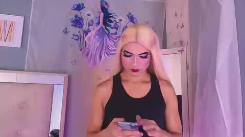 emily_castillo1_ online show from March 20, 4:02 am