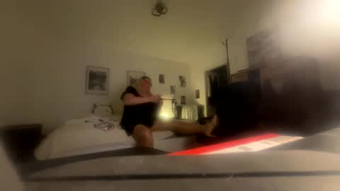 emmasophie2025 online show from October 2, 7:35 pm