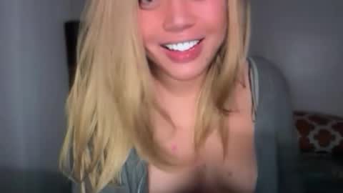 YourDreamGirl Emma  online show from March 14, 8:45 pm