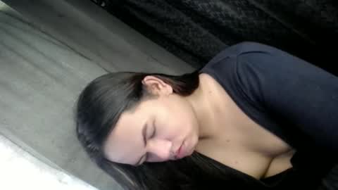 empressrheo online show from February 16, 3:27 am