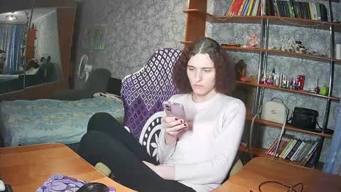 Eva The Princess online show from March 3, 4:40 pm