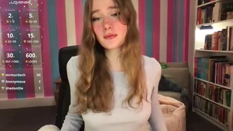 Evie3 online show from December 1, 6:38 am