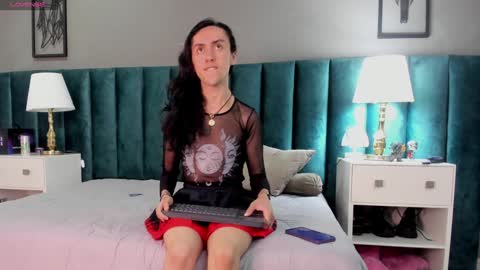 Karol online show from December 9, 10:42 pm