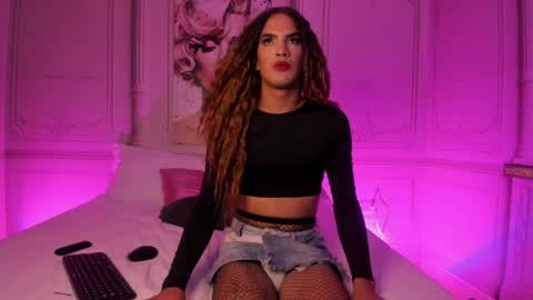 Cameron  online show from April 9, 6:19 am