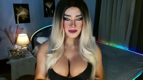 Miss Frea  online show from February 4, 12:59 am