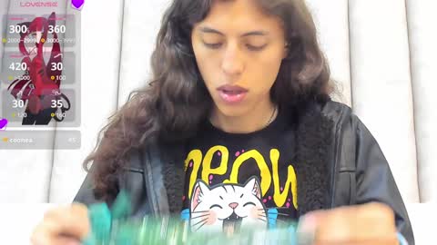 FREYA online show from December 30, 7:11 pm