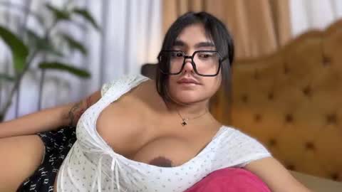 georgina online show from June 10, 12:32 am