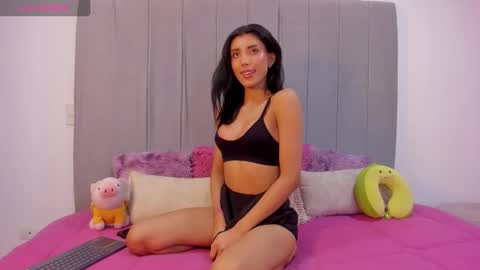 GEORGINA online show from November 23, 4:36 am